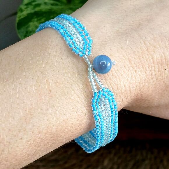 Boho Beaded Gemstone Bracelet, Blue Lace Agate Seed Bead Jewelry. 7" - Picture 9 of 11